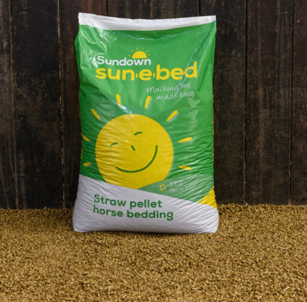Sun-e-bed straw pellet